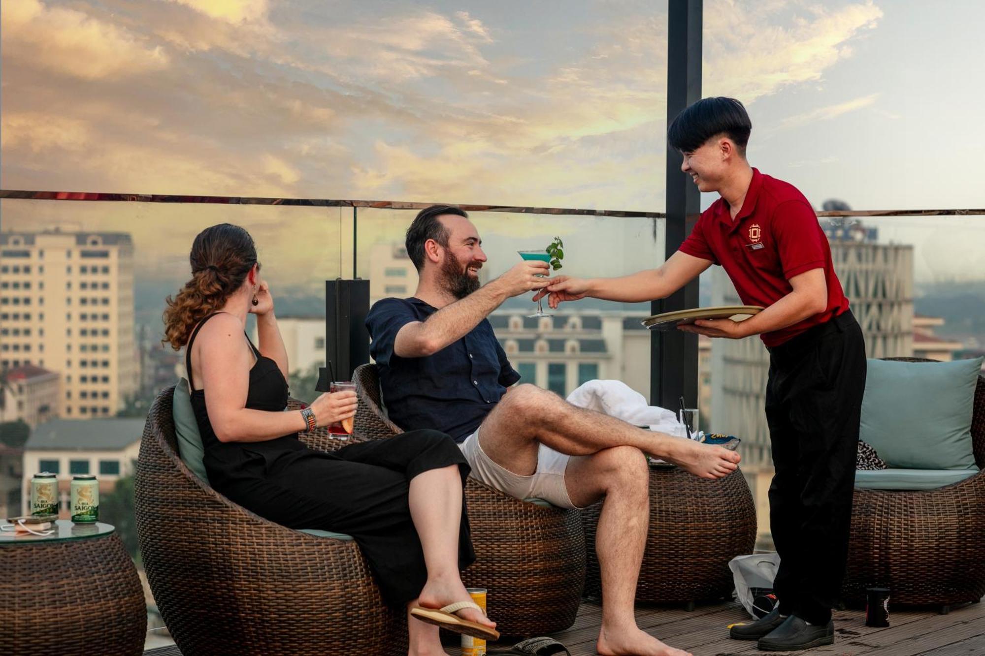 May De Ville Corner Hotel ハノイ市 エクステリア 写真