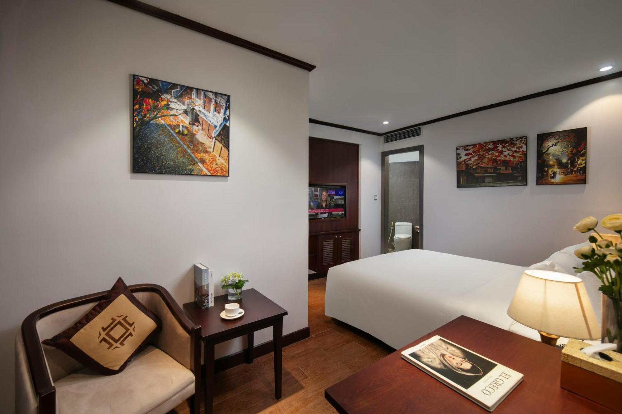 May De Ville Corner Hotel ハノイ市 エクステリア 写真